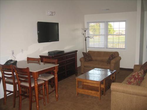 קייפ צ'ארלס Shore Stay Suites חדר תמונה